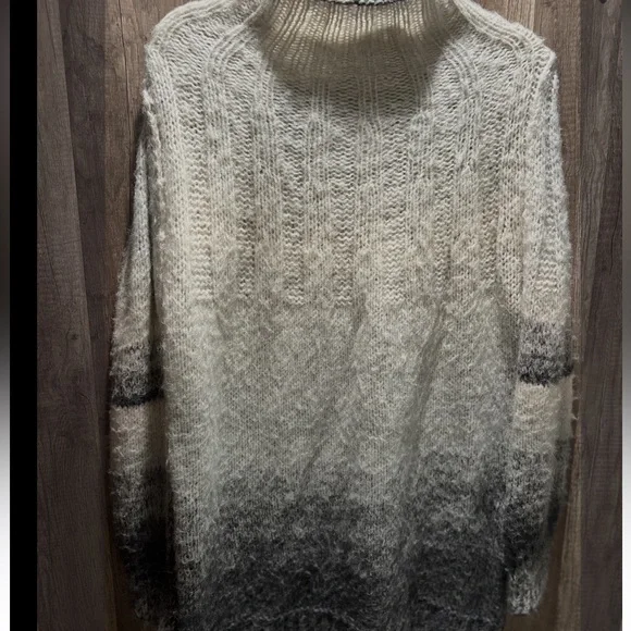 Anthropologie Perri Ombre Mock Neck Tunic Sweater, Gray, Size Small EUC Wool - Picture 8 of 11